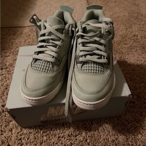 Nike Kids Sneakers in Light Green